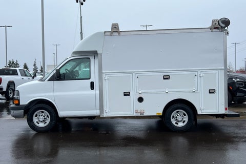 2015 Chevrolet Express Commercial Cutaway Base in Lincoln City, OR - Power in Lincoln City